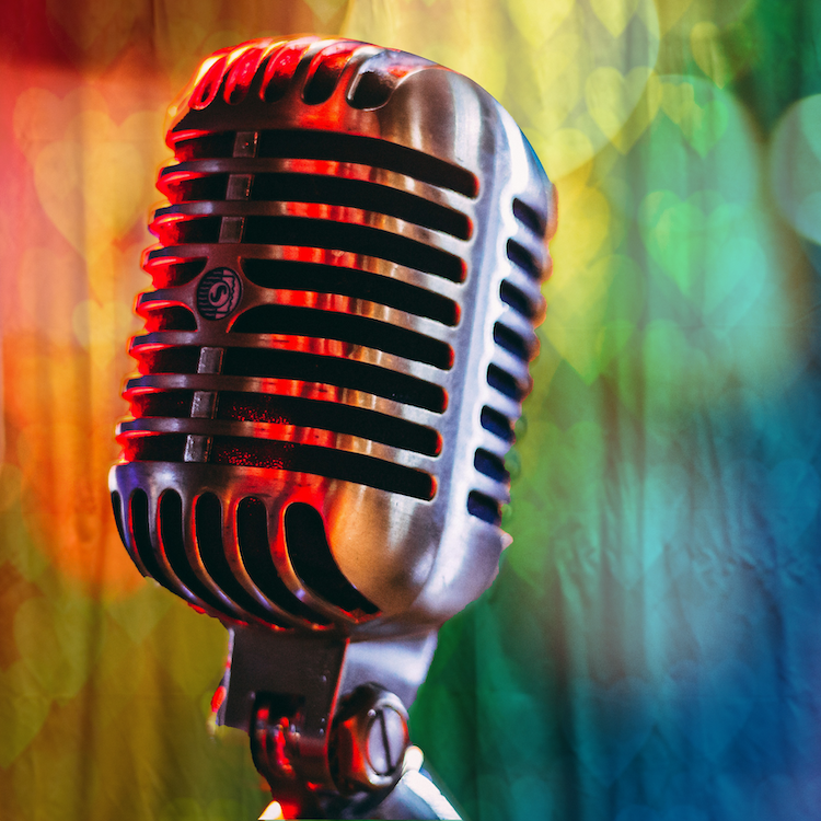 The Top 8 French LGBTQ+ Podcasts