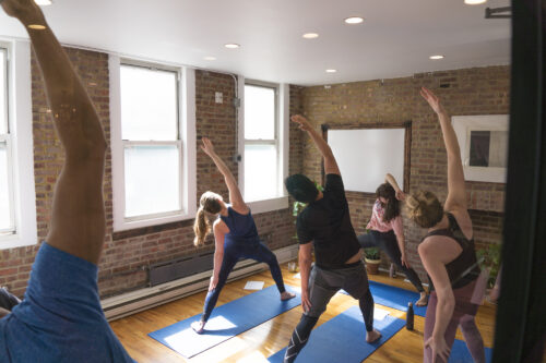 YOGA IN FRENCH / NYC / FRIDAY 04-10-26